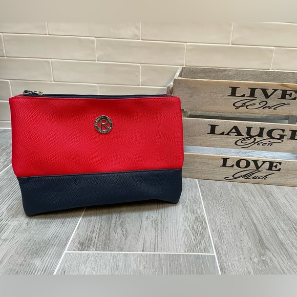 💥HP💥 NWOT Kenneth Cole Reaction Travel Toiletry Bag - Picture 4 of 9